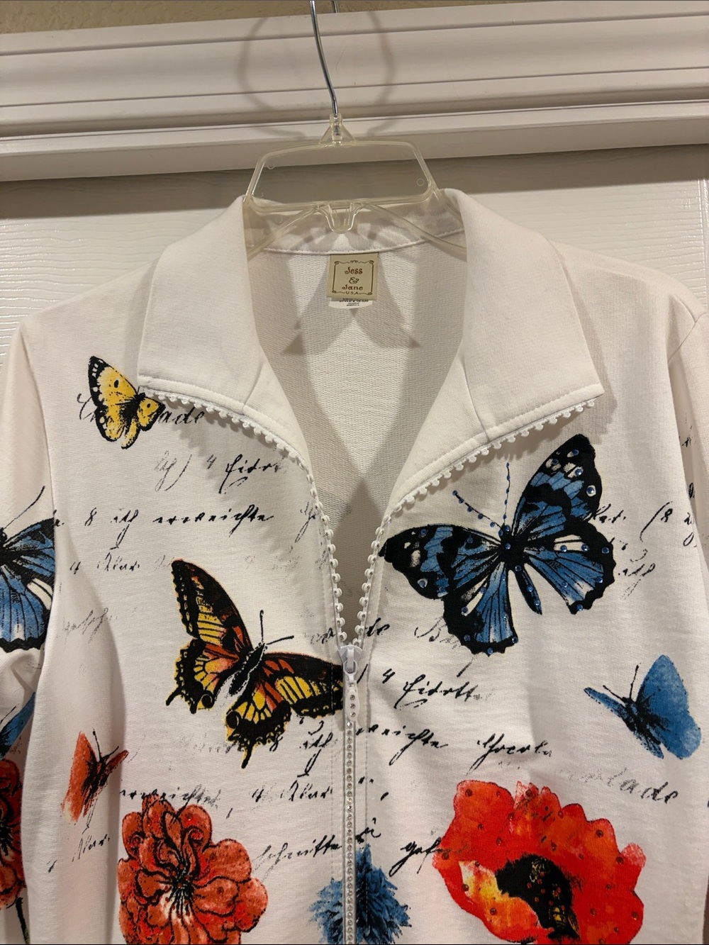 Jess & Jane White Floral & Butterfly Zip Jacket lightweight size S NWT - Picture 4 of 7